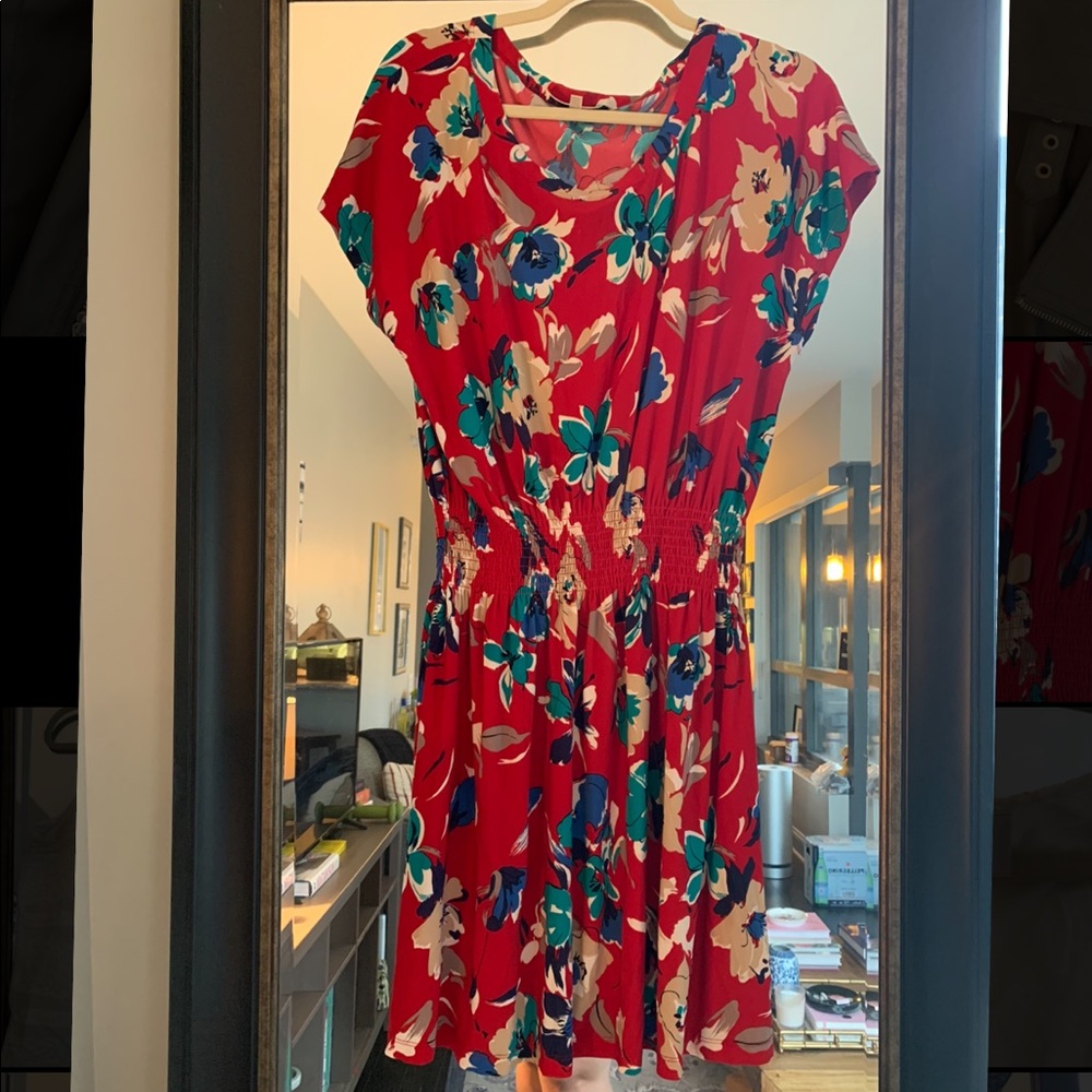 FLORAL SUMMER DRESS